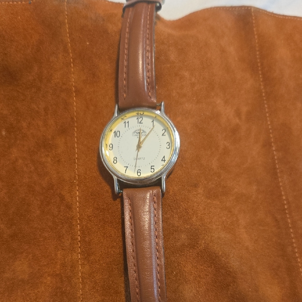 vintage Authentic DIAMONDA WATCH
